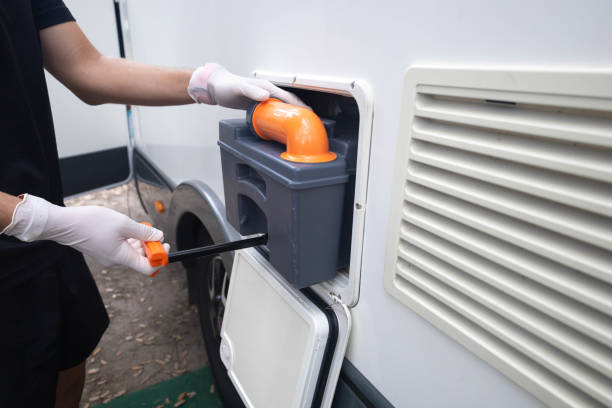 Best Best portable toilet rental  in Detroit, MI